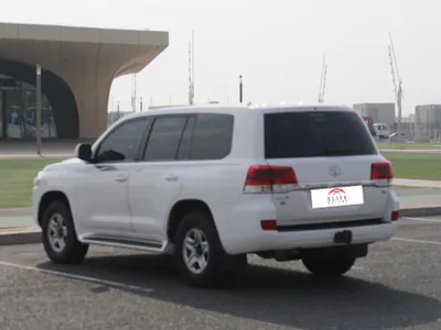 2021 تويوتا لاند كروزر جي اكس ار