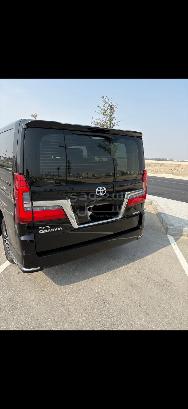 2025 تويوتا جرانفيا بريميوم