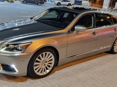 2015 لكزس إل إس 460 إل