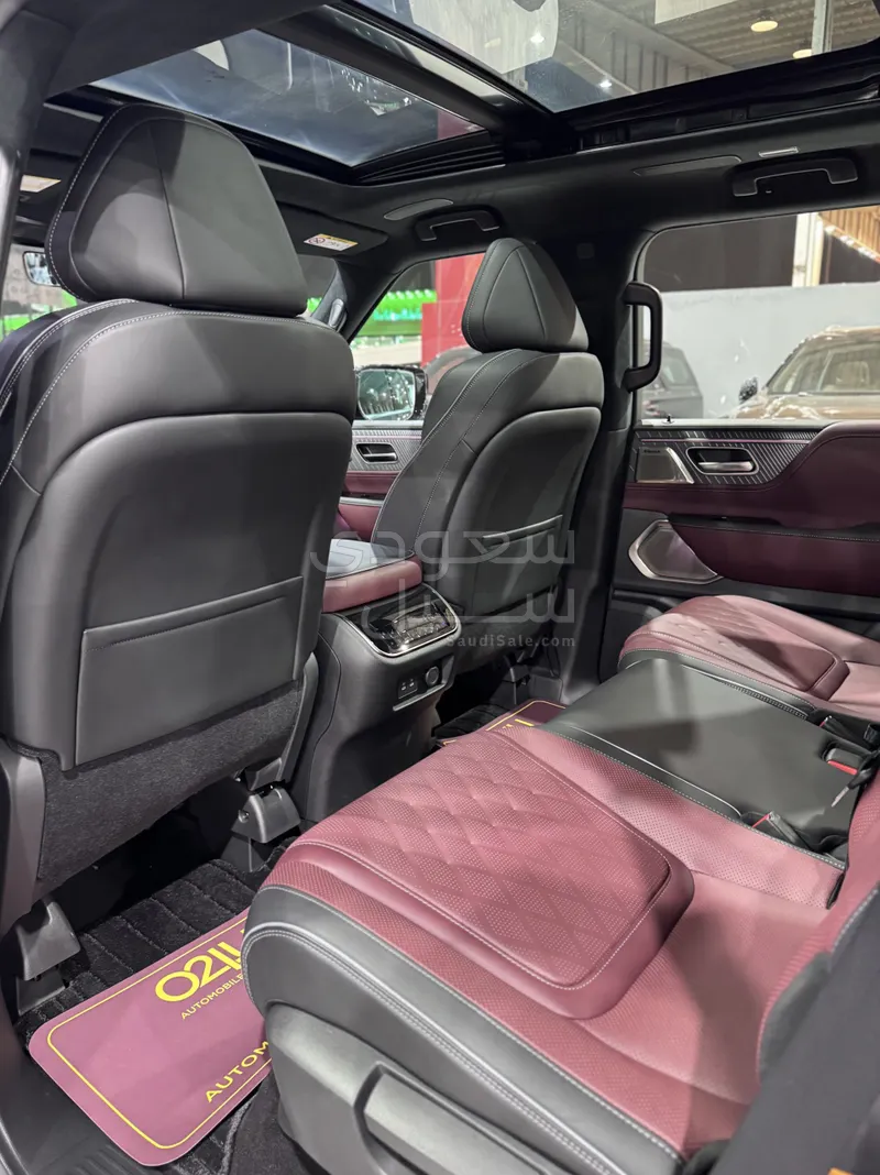 2025 انفينيتي كيو اكس 80