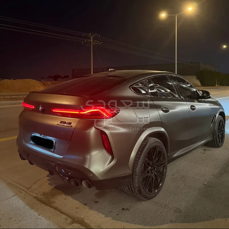 2022 بي ام دبليو الفئة اكس 6 إم كومبيتيشن