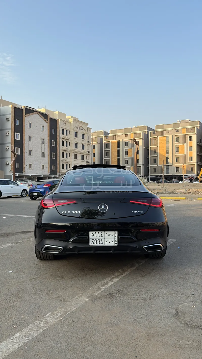 2024 مرسيدس - بنز سي إل إي 300