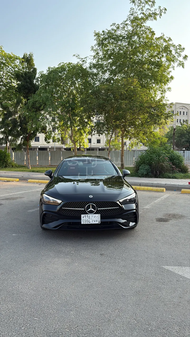 2024 مرسيدس - بنز سي إل إي 300