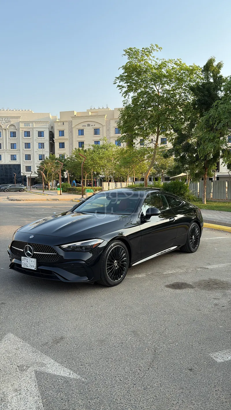 2024 مرسيدس - بنز سي إل إي 300