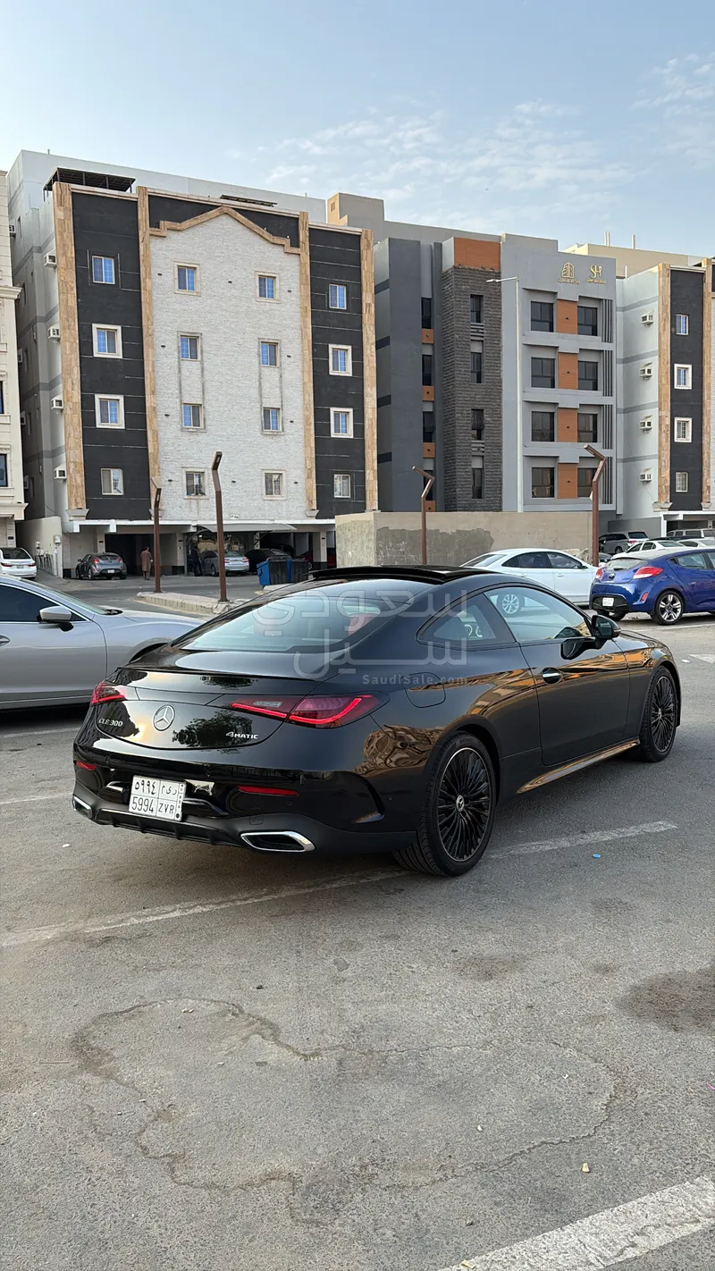 2024 مرسيدس - بنز سي إل إي 300