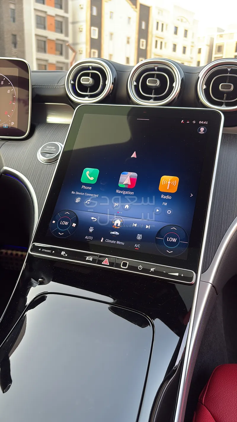 2024 مرسيدس - بنز سي إل إي 300