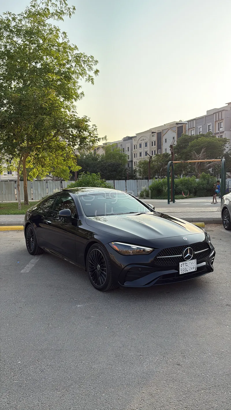 2024 مرسيدس - بنز سي إل إي 300
