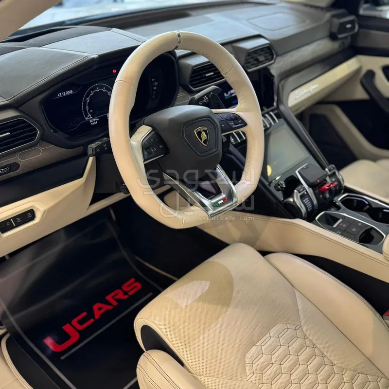 2022 لمبرجيني اوروس