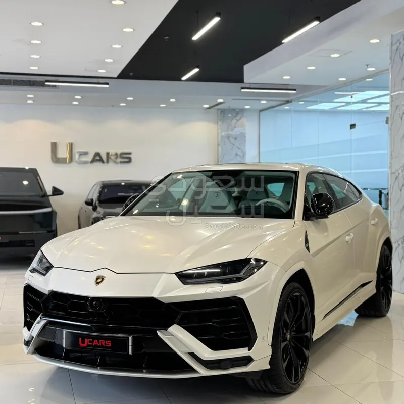 2022 لمبرجيني اوروس