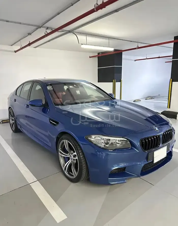 2014 بي ام دبليو الفئة ام إم 5