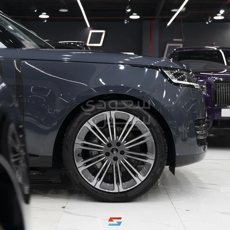 2025 لاند روفر رينج روفر اتش اس اي