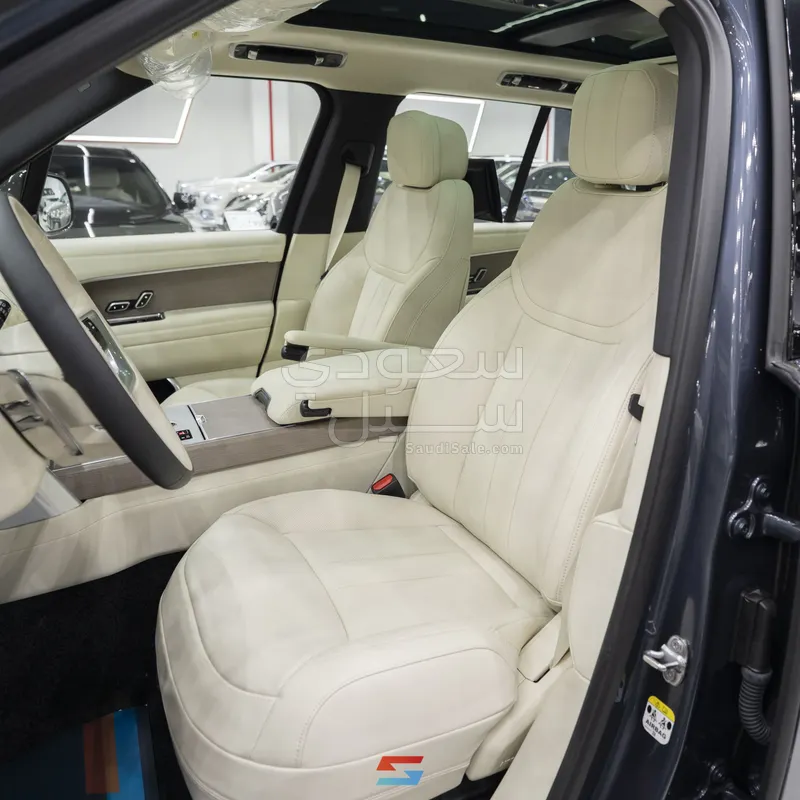 2025 لاند روفر رينج روفر اتش اس اي