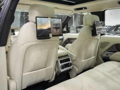 2025 لاند روفر رينج روفر اتش اس اي