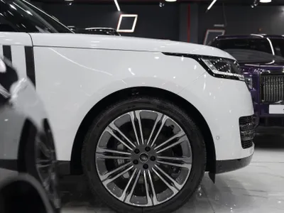 2025 لاند روفر رينج روفر اتش اس اي