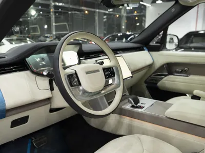 2025 لاند روفر رينج روفر اتش اس اي