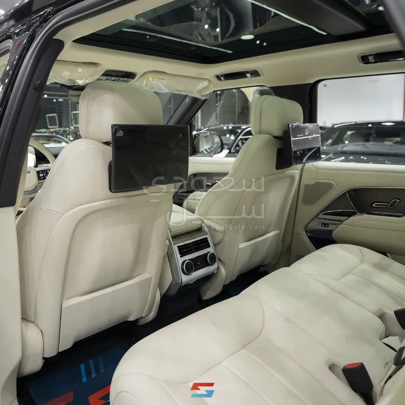 2025 لاند روفر رينج روفر اتش اس اي