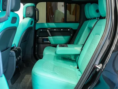 2022 لاند روفر ديفيندر اتش اس اي