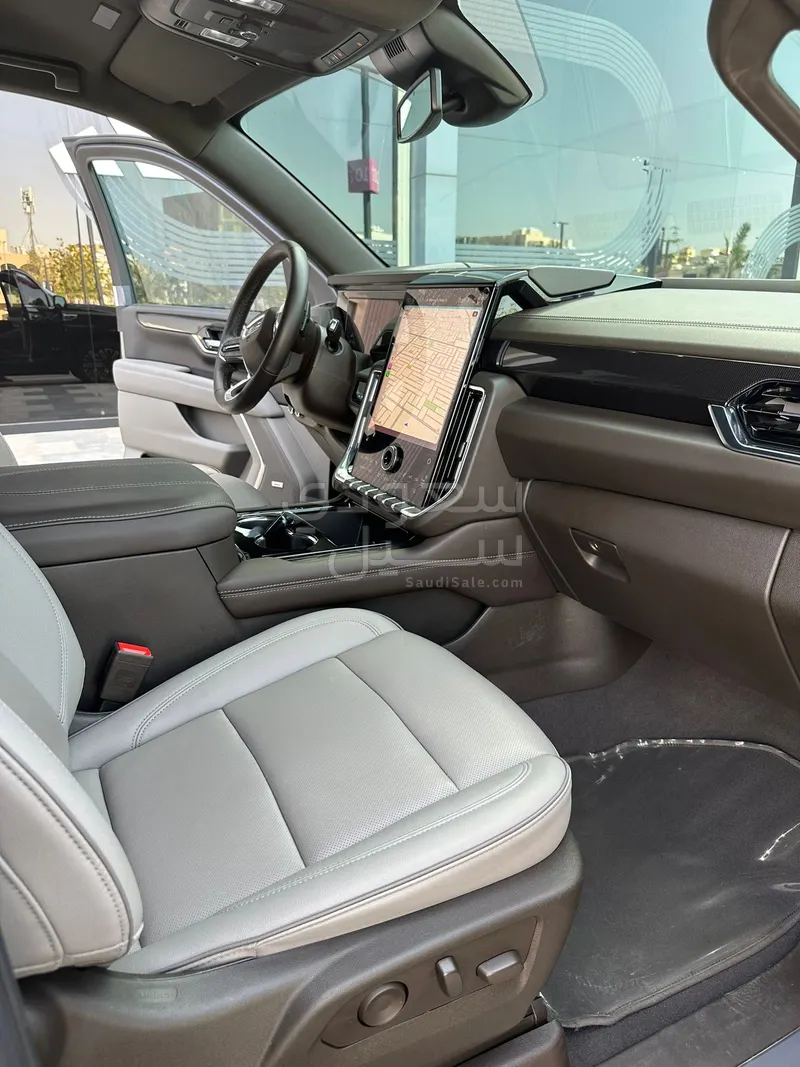 2025 جي ام سي يوكون اليفيشن