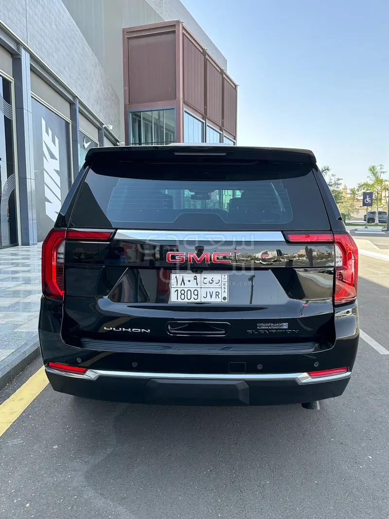 2025 جي ام سي يوكون اليفيشن