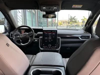 2025 جي ام سي يوكون اليفيشن