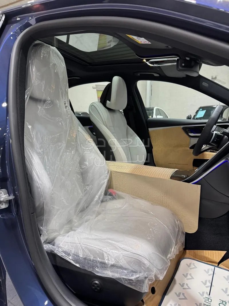 2025 مرسيدس - بنز سي 200