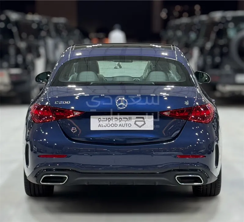 2025 مرسيدس - بنز سي 200