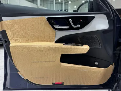 2025 مرسيدس - بنز سي 200