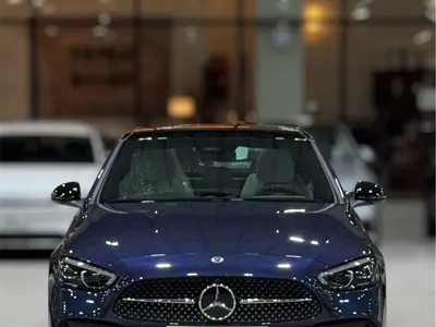 2025 مرسيدس - بنز سي 200