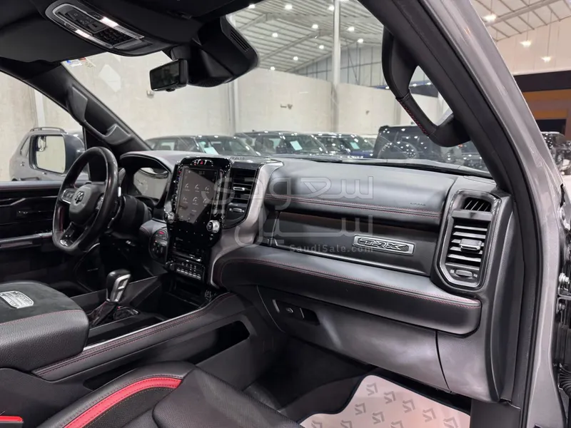 2022 دودج رام تي ار اكس