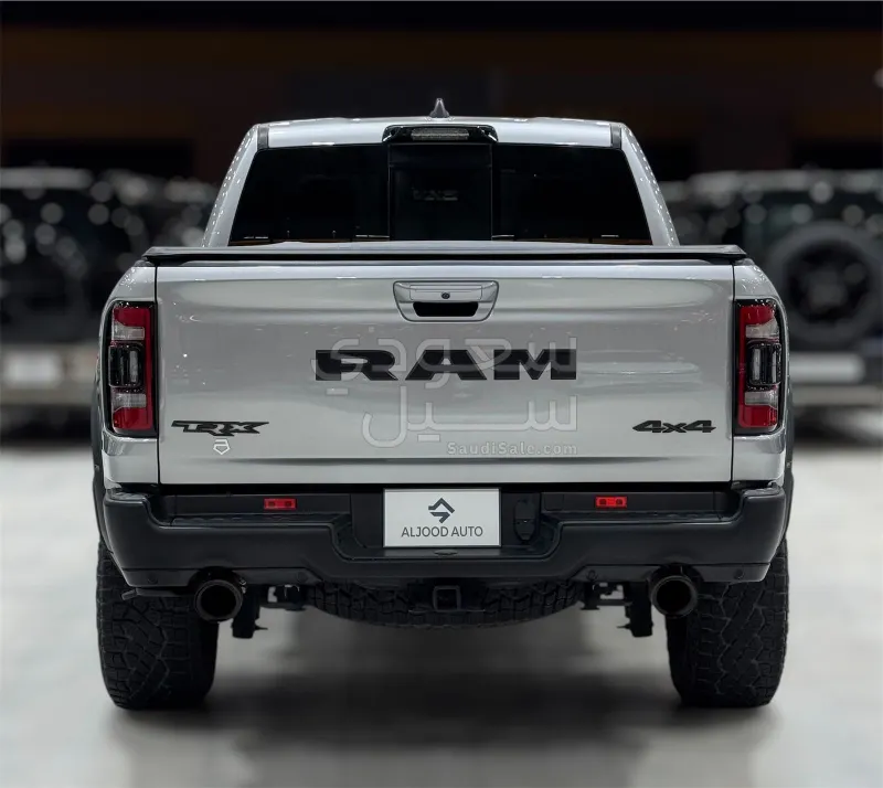 2022 دودج رام تي ار اكس