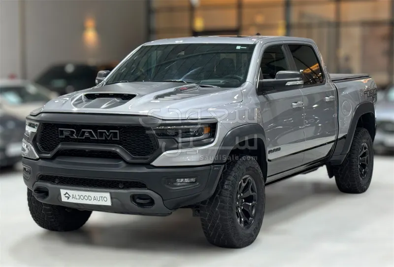 2022 دودج رام تي ار اكس