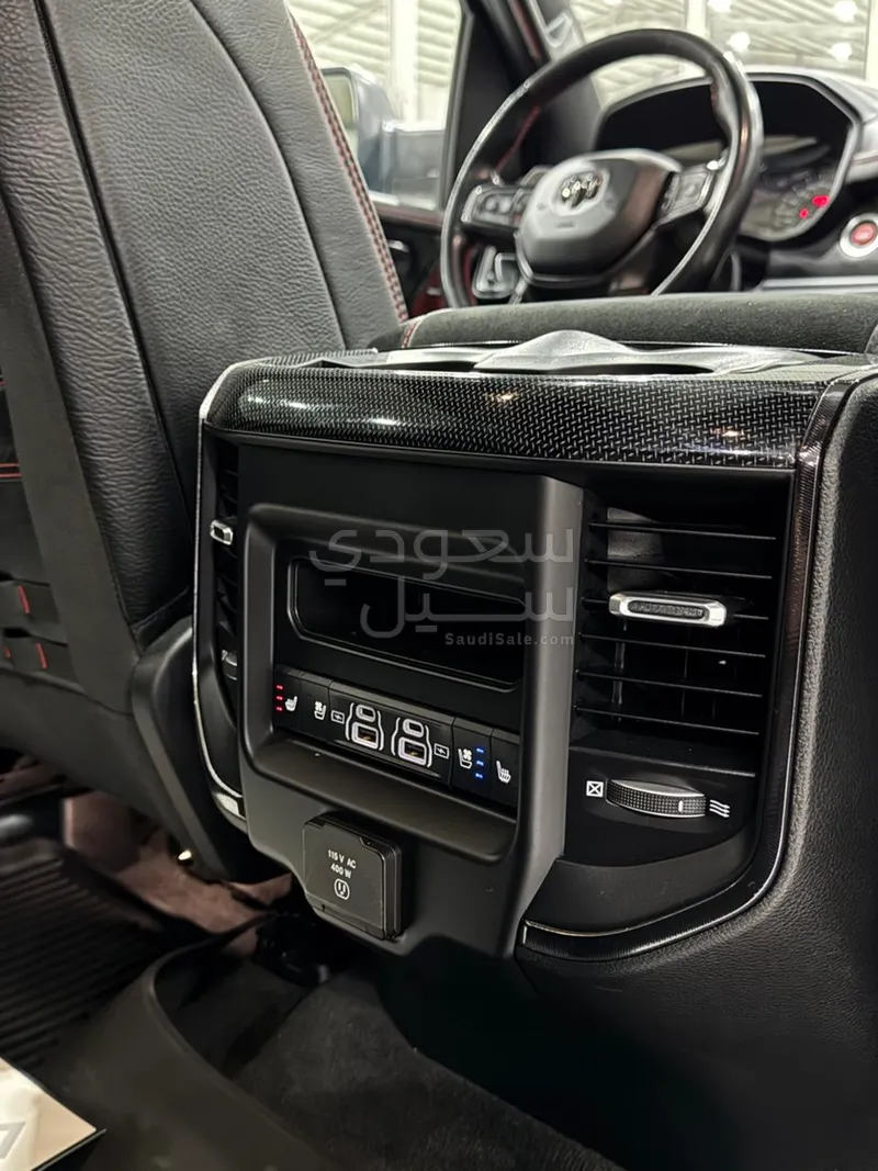 2022 دودج رام تي ار اكس