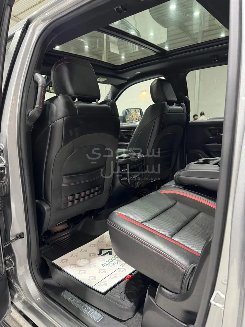 2022 دودج رام تي ار اكس