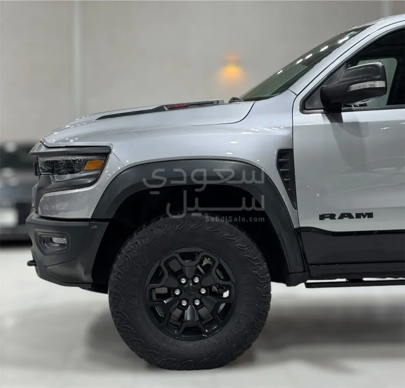 2022 دودج رام تي ار اكس