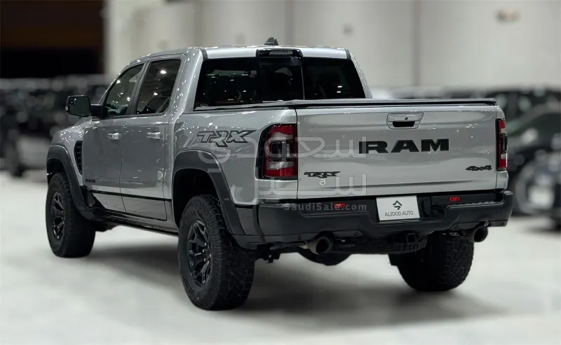 2022 دودج رام تي ار اكس