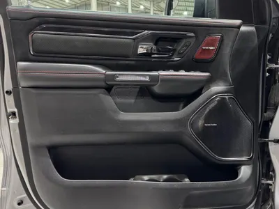 2022 دودج رام تي ار اكس