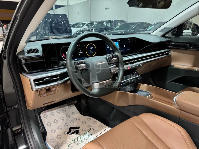 2025 هيونداي ازيرا