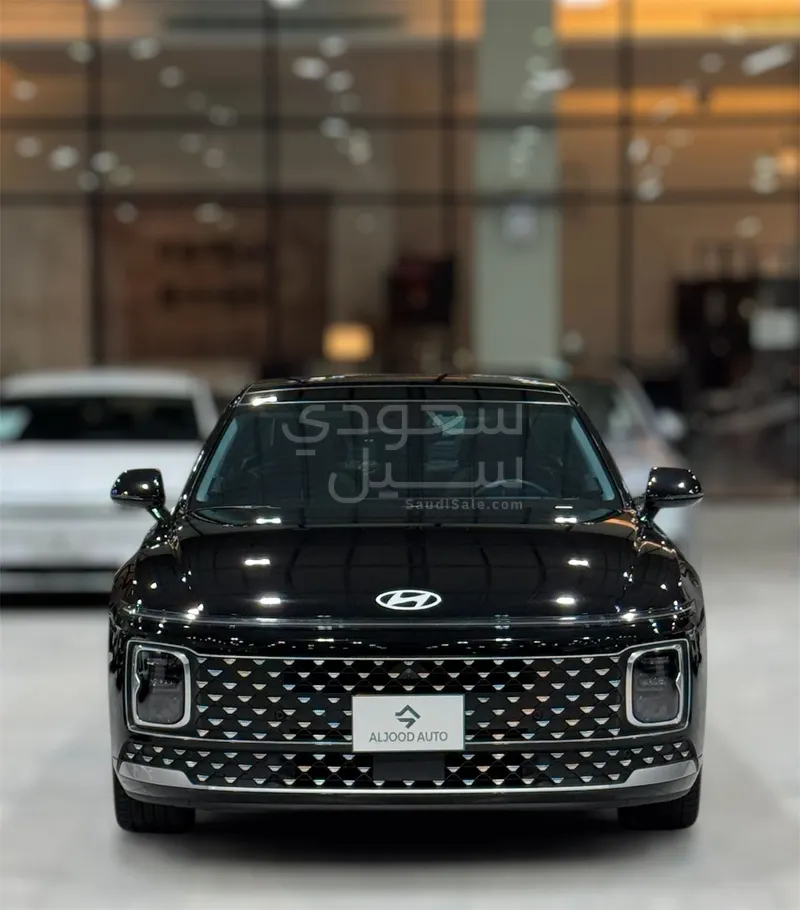 2025 هيونداي ازيرا