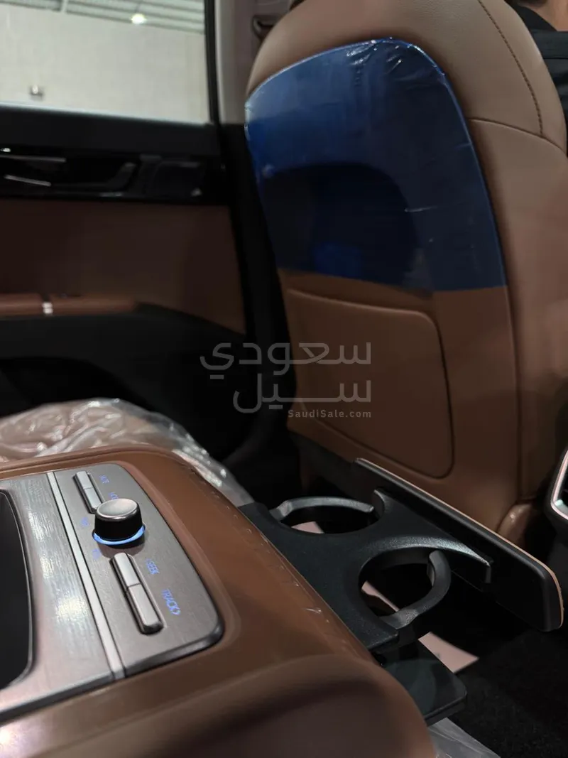 2025 هيونداي ازيرا