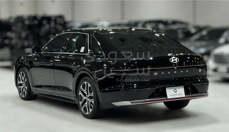 2025 هيونداي ازيرا