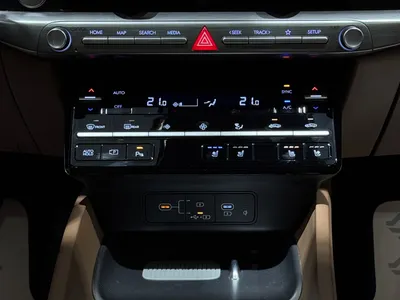 2025 هيونداي ازيرا