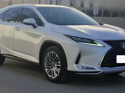 2021 لكزس أر إكس 350