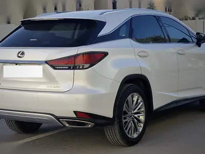 2021 لكزس أر إكس 350