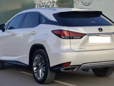 2021 لكزس أر إكس 350