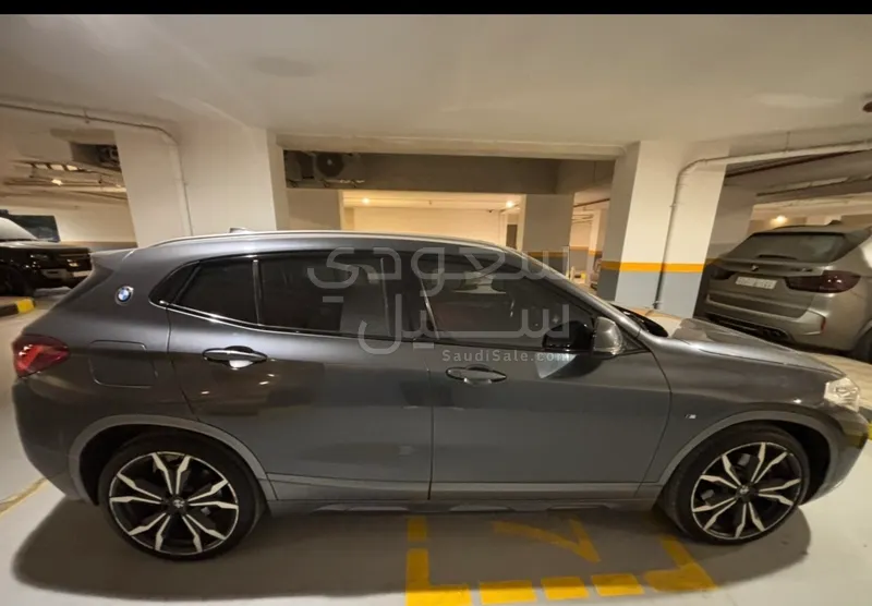 2022 بي ام دبليو الفئة اكس 2