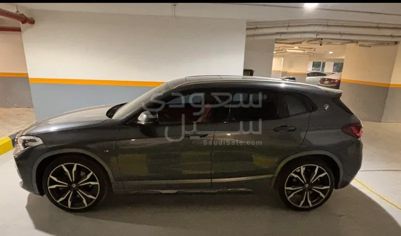 2022 بي ام دبليو الفئة اكس 2