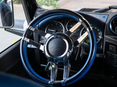 2015 لاند روفر ديفيندر 90