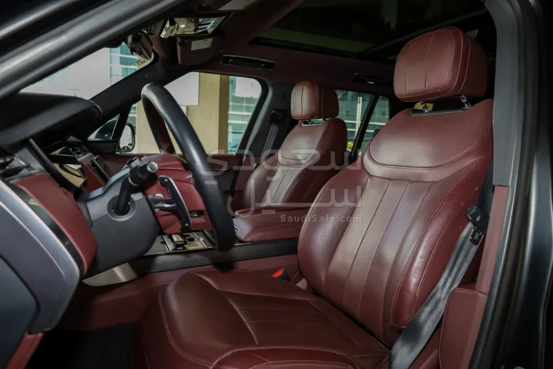 2023 Land Rover Range Rover Vogue