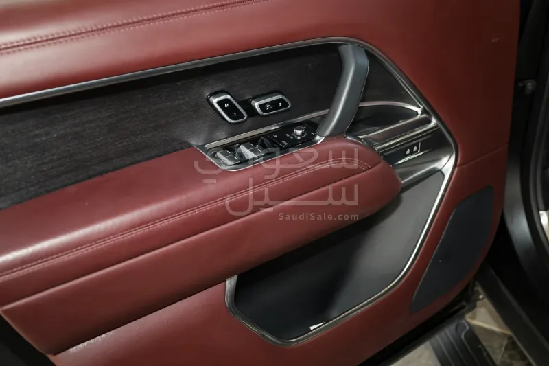 2023 Land Rover Range Rover Vogue