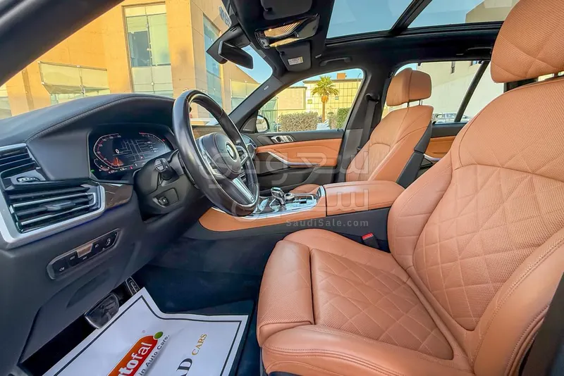 2023 بي ام دبليو الفئة اكس 5 إم كت